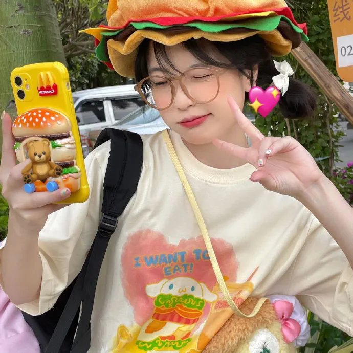 五年后，她带崽归来